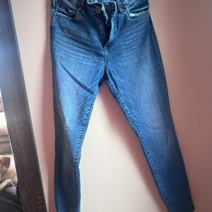 Kut from the Kloth Classic Denim Skinny Jeans Donna